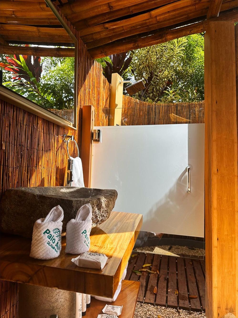 Palo Alto Glamping Hotel Quesada  Rum bild